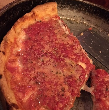 24 Hours in Chicago - Lou Malnati's Pizza