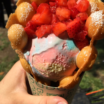 Spend the afternoon at Smorgasburg in Brooklyn - One of 20 things to add to your NYC Bucket List.