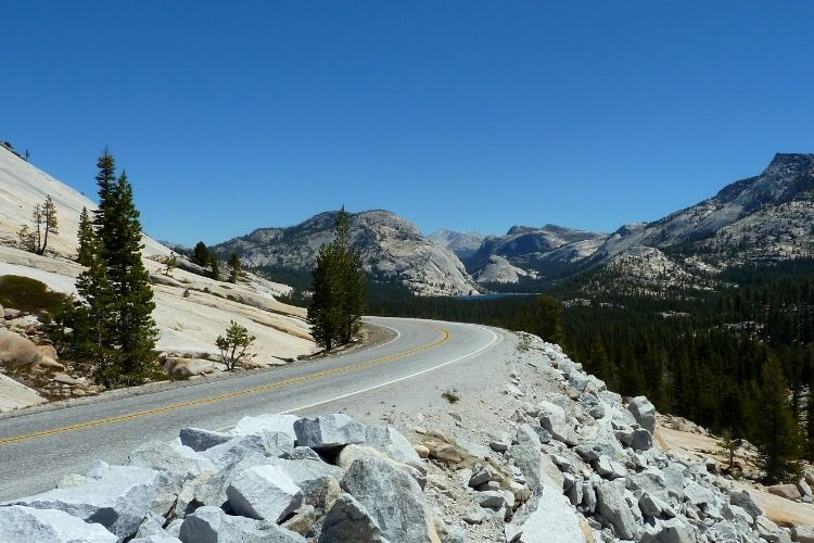 Ready to take a road trip? Check out these 7 helpful tips before you go.