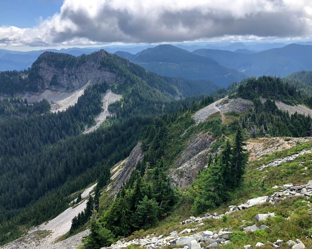 4 Great Day Hikes in the Seattle Area | Silver Peak