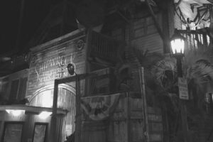 Key West Ghosts & Gravestones Tour: Teen Family Adventure