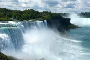 6 Helpful Tips for a First Visit to Niagara Falls